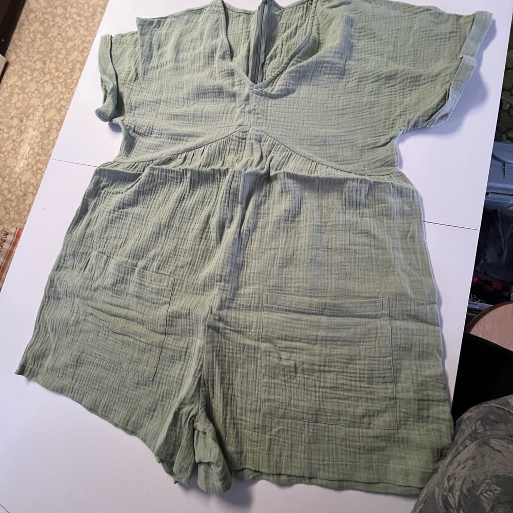 Light Green Short Sleeve Romper